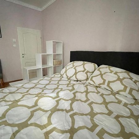 Gemutliche Wohnung Mit Super Lage فيينا المظهر الخارجي الصورة